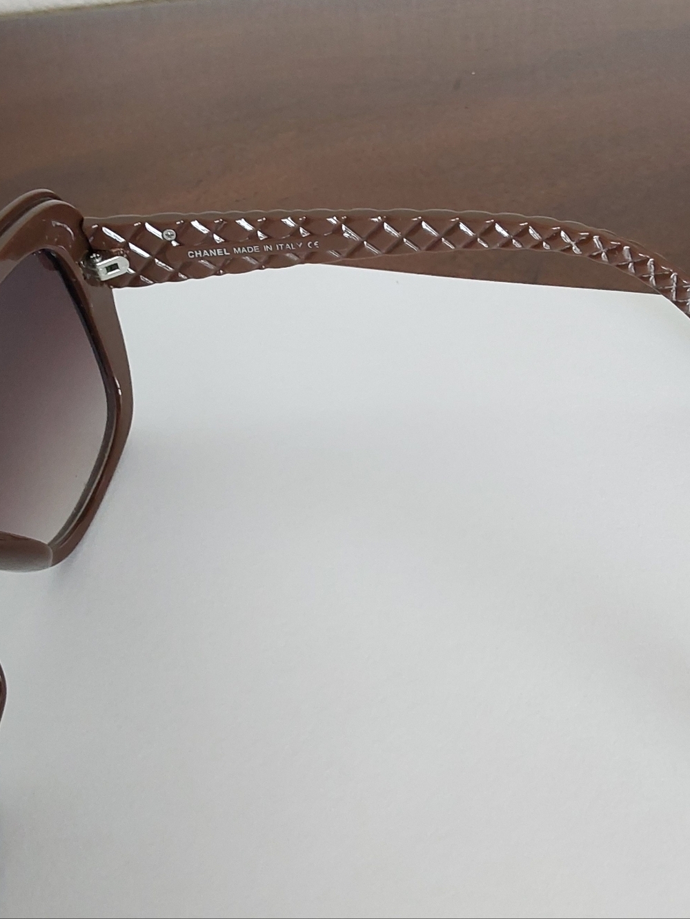 Authentic Chanel 9173 Quilted Brown & Gold CC Logo Women's Sunglasses 58-20-142 - Picture 6 of 10